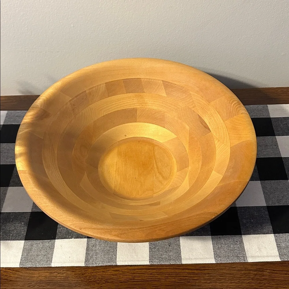 The Vermont Bowl Co Salad Fruit Wooden Bowl by John McLeod for Williams Sonoma